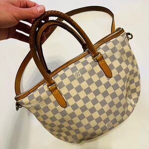 Louis Vuitton Damier Riviera PM bag
